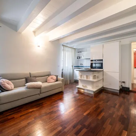 Gardastay-dolly's House Apartment *